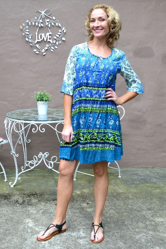 Blue Paisley Crinkle Crotchet Hem Tunic Top