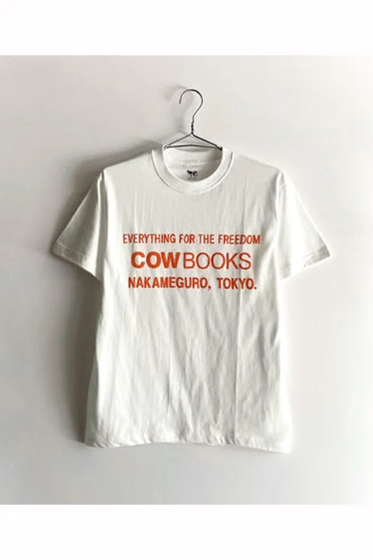 COW BOOKS / Book Vendor T-shirt-White×Orange