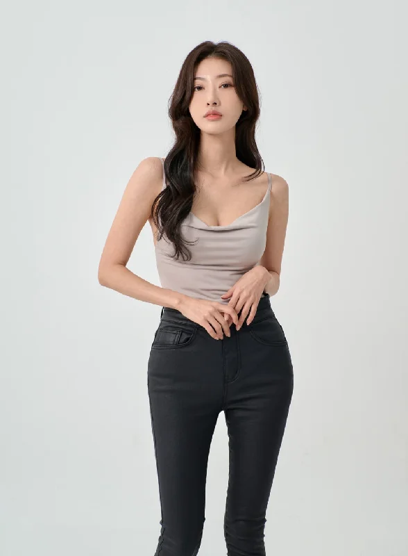 Sexy Loose U-Neck Thin Straps Tank Top IO31